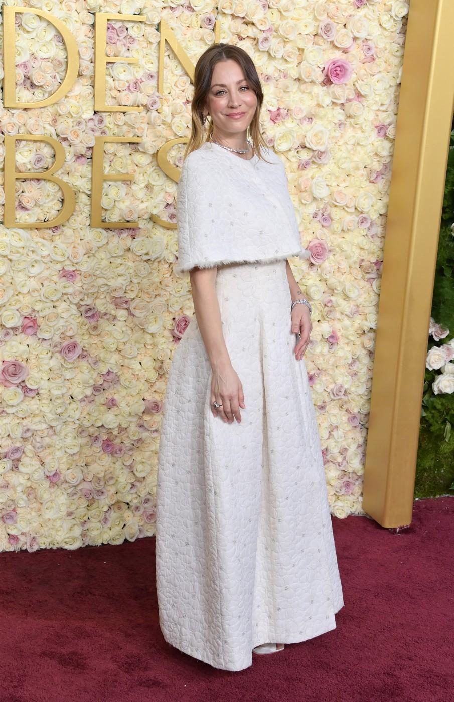 Cele mai extravagante rochii de la Globurile de Aur 2025. Vedete care au făcut senzație pe covorul roșu 944517