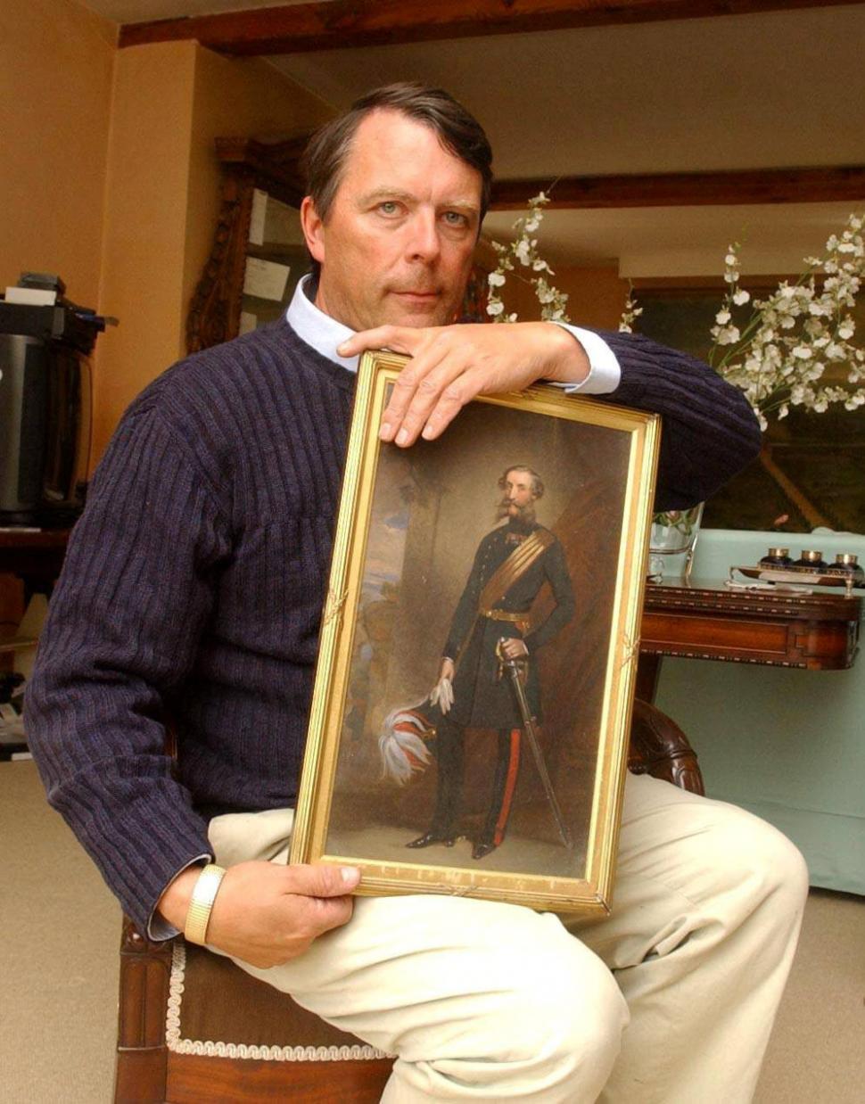 Un aristocrat britanic cade de la etaj și moare. Iubita și fiul lui și-au declarat război și scot la lumină secretele familiei 944743