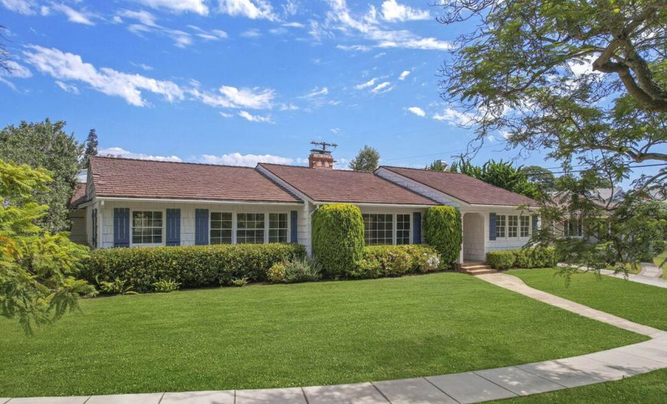 Los Angeles, devastat de mai multe incendii uriașe. Autoritățile au anunțat primele decese. Garda Națională, trimisă să ajute pompierii 944868