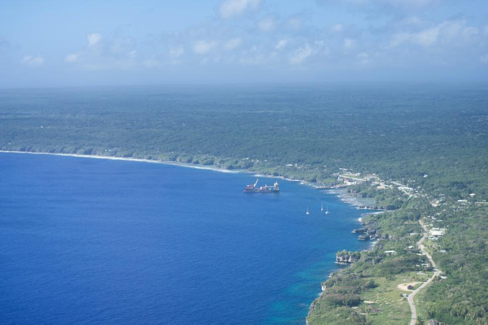 „Vrei să sponsorizezi o bucată de paradis?” Soluția inedită pe care a găsit-o o insulă din Pacific pentru a-și salva apele 945015