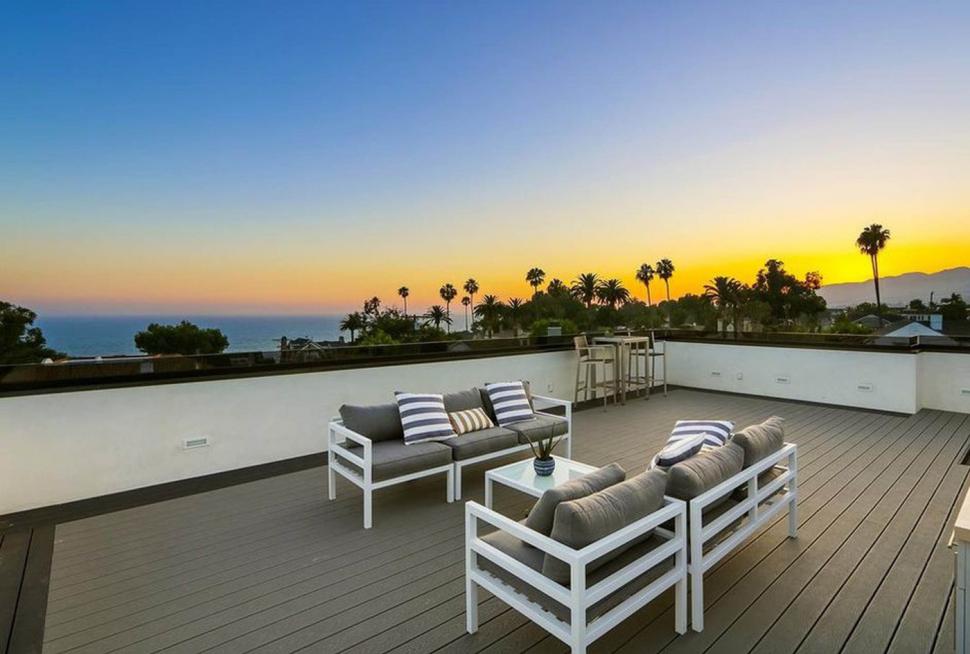 Din casa lui Anthony Hopkins din LA au mai rămas doar treptele de la intrare. Cum arăta vila de 6,6 milioane $ înainte de incendiu 945204