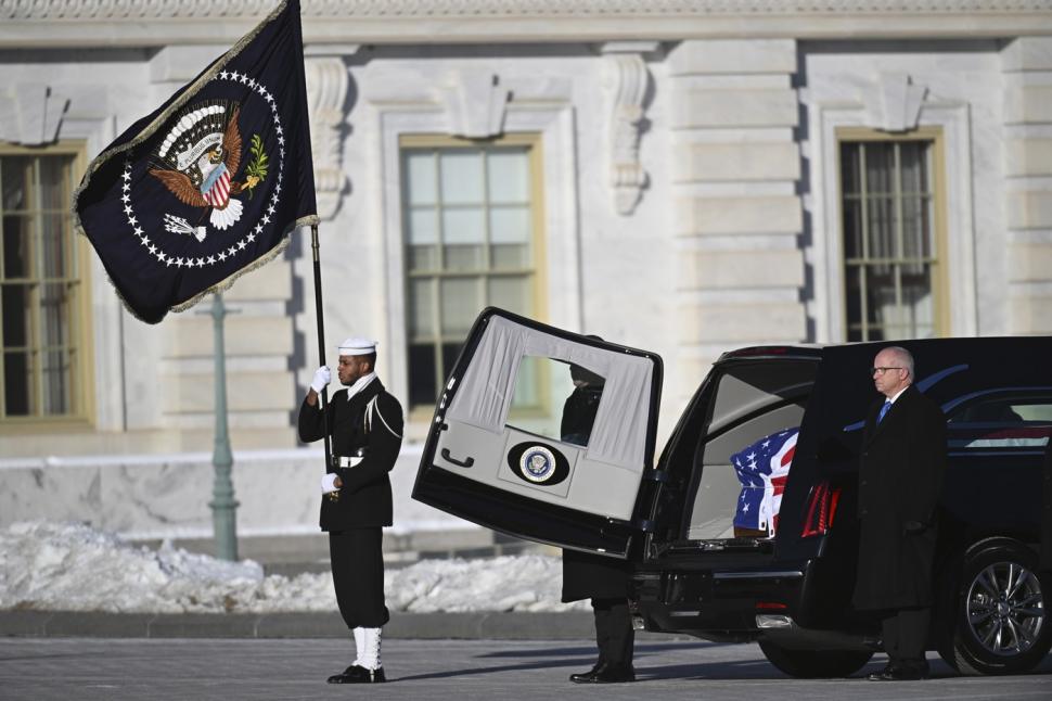 Fostul președinte al SUA Jimmy Carter este înmormântat astăzi. Biden, Trump, Obama și Trudeau participă la ceremonie 945256