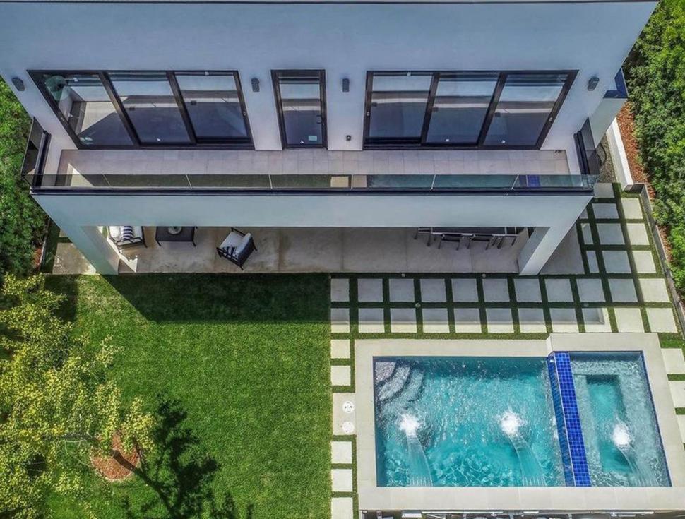 Anthony Hopkins, mesaj emoționant după ce și-a pierdut casa în incendiile din Los Angeles: „E singurul lucru pe care-l luăm cu noi” 945774