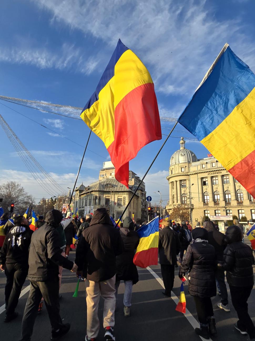 Ce nu s-a văzut la televizor de la protestul AUR. Reportaj incognito în mijlocul manifestanților. „Poate că George nu e în Polonia” 945838