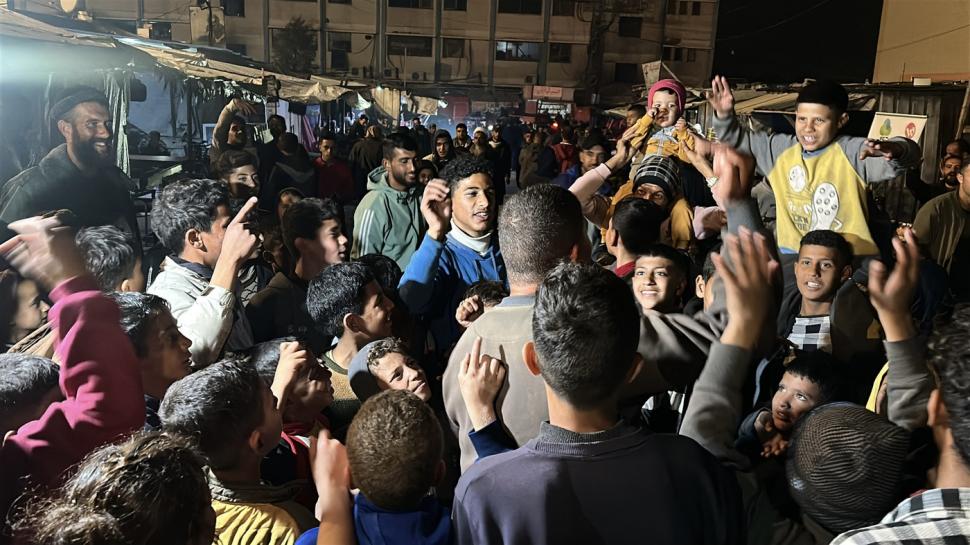 Bucurie pe străzile din Gaza după ce Hamas și Israel au ajuns la un armistițiu. Cetățenii americani ar putea fi primii eliberați 946471