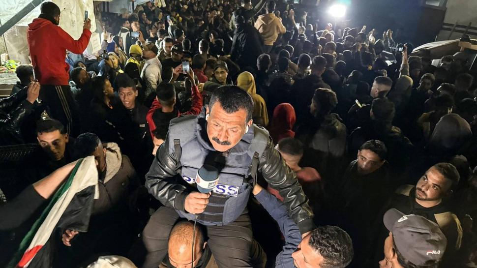 Bucurie pe străzile din Gaza după ce Hamas și Israel au ajuns la un armistițiu. Cetățenii americani ar putea fi primii eliberați 946473