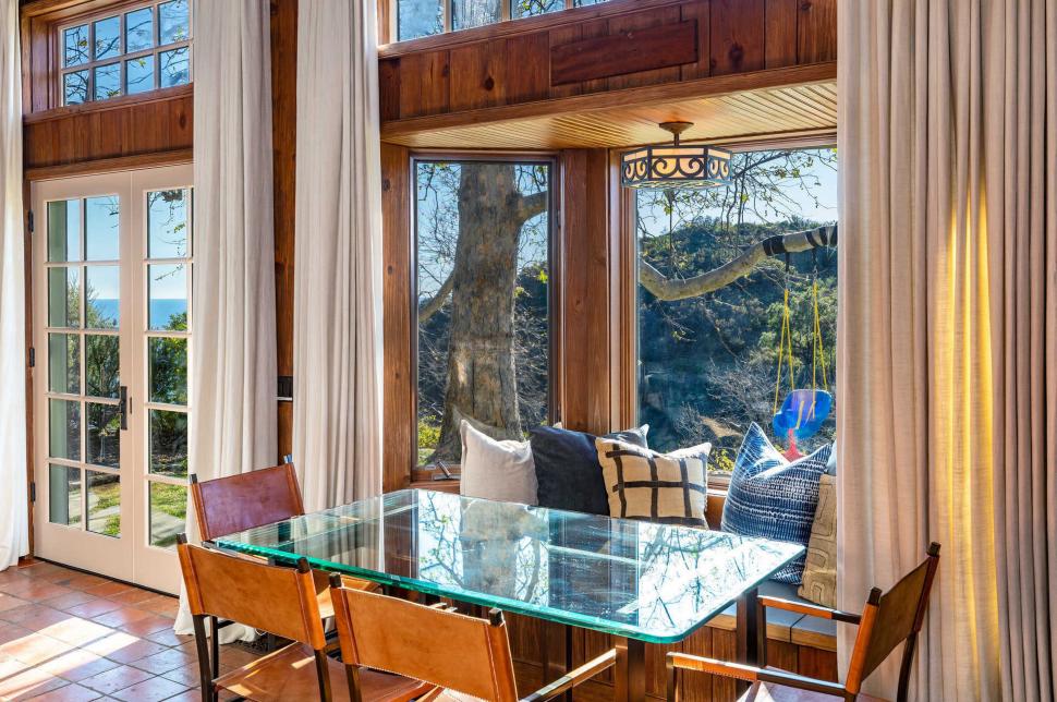 Cum arăta în interior casa de 14,5 milioane de dolari a lui Mel Gibson înainte de a fi făcută scrum de incendiul din Los Angeles  946606