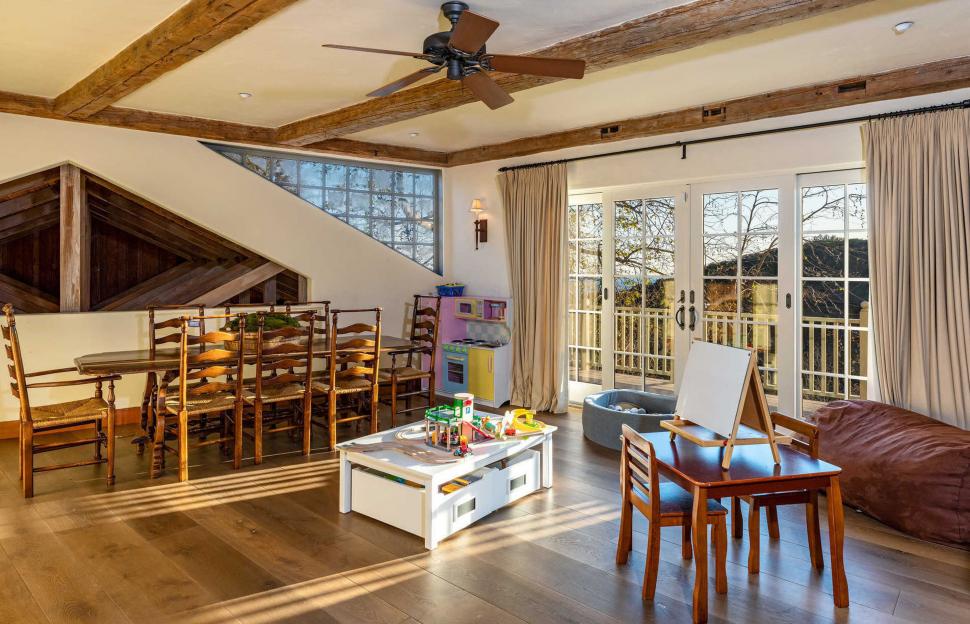 Cum arăta în interior casa de 14,5 milioane de dolari a lui Mel Gibson înainte de a fi făcută scrum de incendiul din Los Angeles  946618