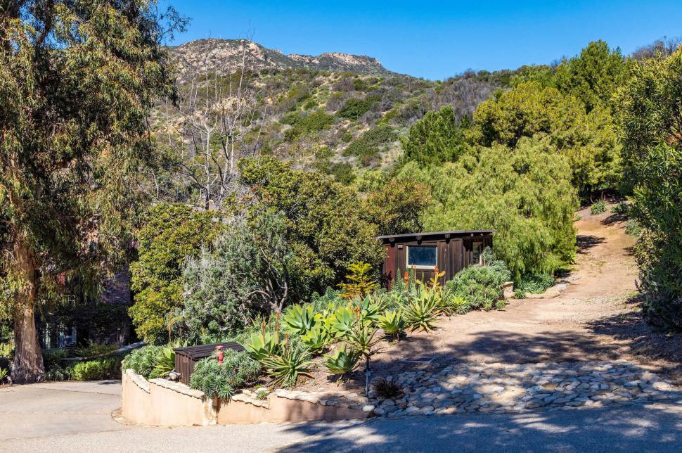 Cum arăta în interior casa de 14,5 milioane de dolari a lui Mel Gibson înainte de a fi făcută scrum de incendiul din Los Angeles  946619