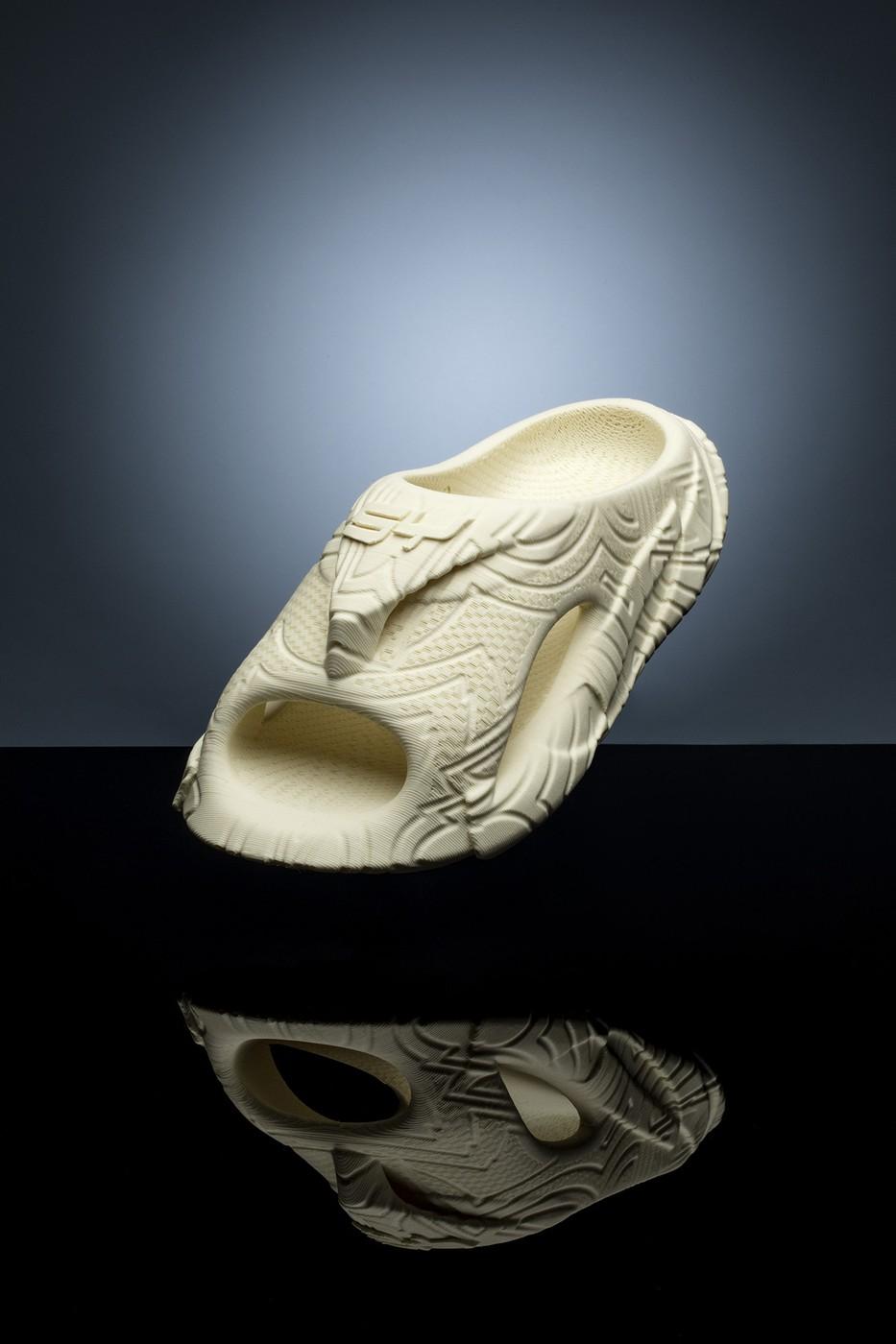 Cât de urât arată prima pereche de încălțăminte proiectată de Inteligența Artificială și cât costă  946418