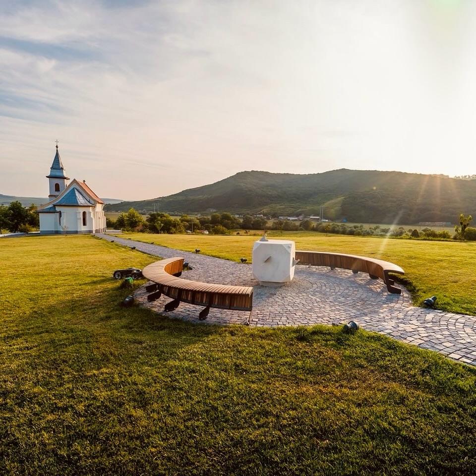 Castelul cu vinuri din România, vechi de 400 de ani, pierdut la cărți și răscumpărat. Cât costă o vizită la Bethlen-Haller  946862