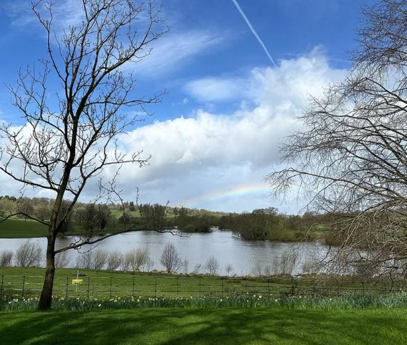 Un castel de 700 de ani e scos la vânzare. Imagini spectaculoase cu proprietatea de lux care a aparținut de generații aceleiași familii 947107