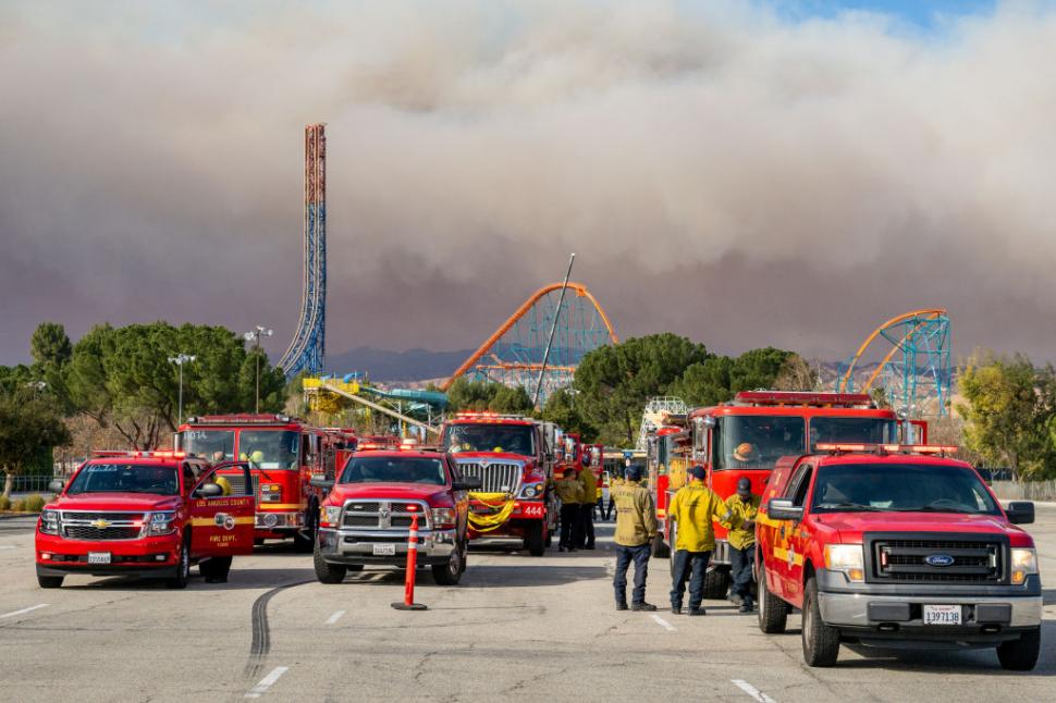  Un nou incendiu a izbucnit la nord de Los Angeles: „Hughes Fire” este alimentat de vânturile Santa Ana, s-au emis ordine de evacuare 947875