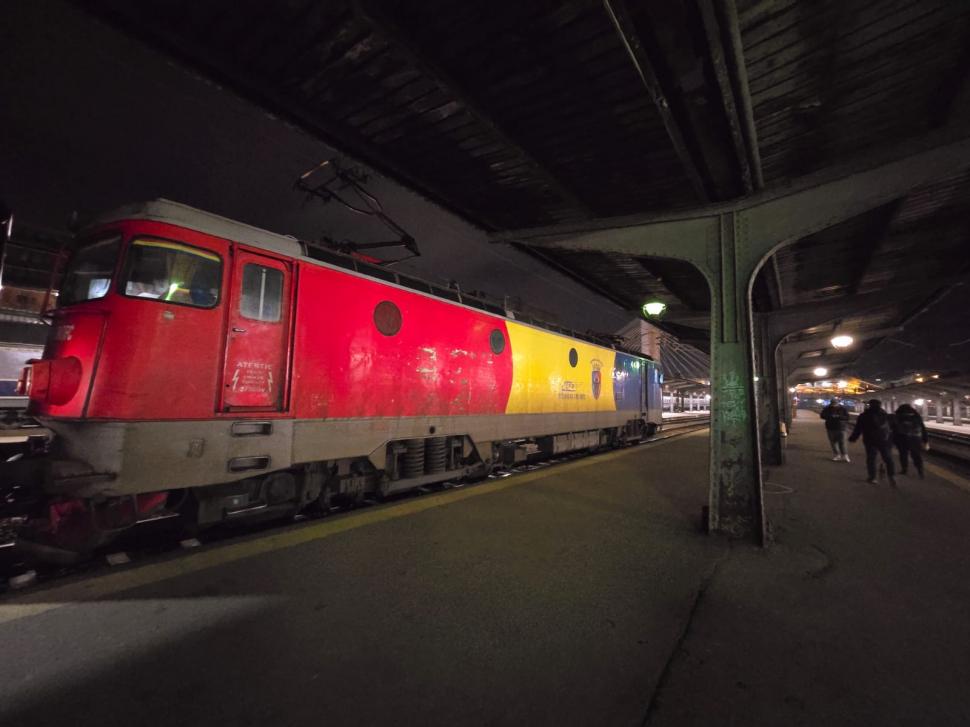 Cum a fost în Trenul Unirii care a plecat din Bucureşti şi a ajuns cu întârziere la Iaşi, din cauza veseliei de la Bârlad şi Vaslui 948207