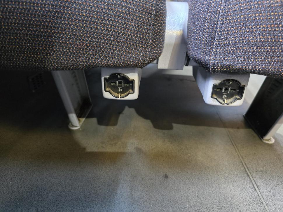 Cum a fost în Trenul Unirii care a plecat din Bucureşti şi a ajuns cu întârziere la Iaşi, din cauza veseliei de la Bârlad şi Vaslui 948213