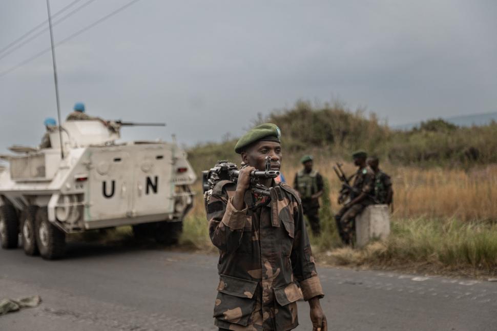 Haos în Congo. 300 de mercenari români sunt blocați după atacurile rebelilor. Oamenii încearcă să fugă: „Panică în masă” 948518