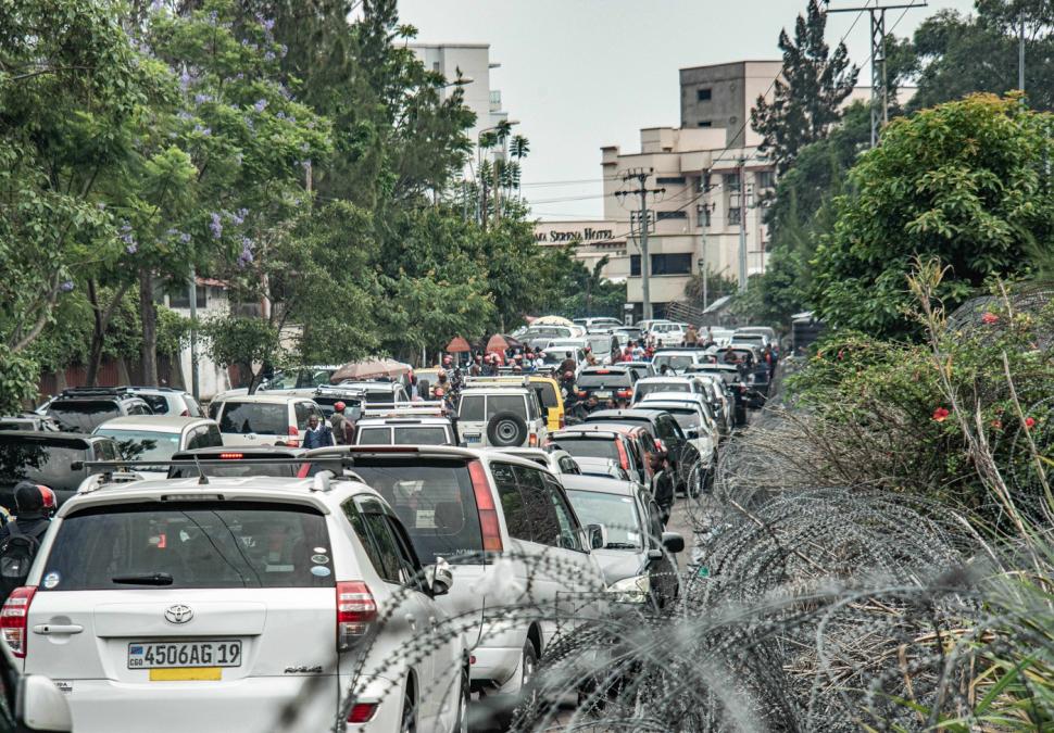 Haos în Congo. 300 de mercenari români sunt blocați după atacurile rebelilor. Oamenii încearcă să fugă: „Panică în masă” 948520