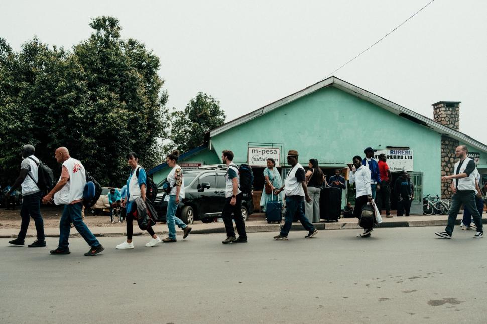 Haos în Congo. 300 de mercenari români sunt blocați după atacurile rebelilor. Oamenii încearcă să fugă: „Panică în masă” 948522