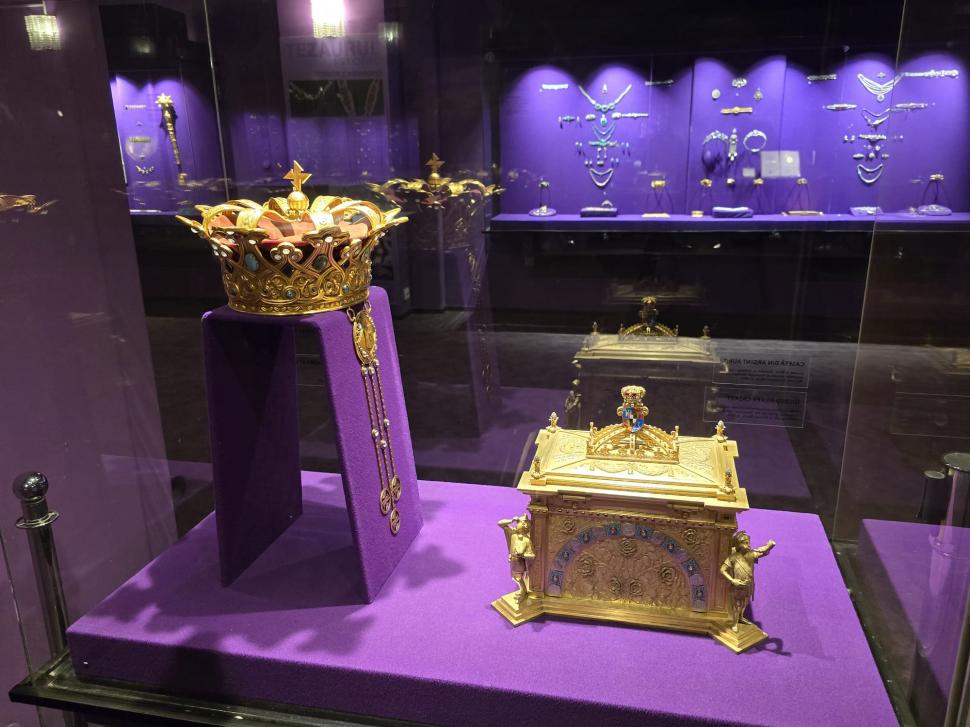 Aurul dacic a fost furat, dar cu Tezaurul de la Pietroasa peste care plouă în Muzeul Național de Istorie, ce facem?  948764