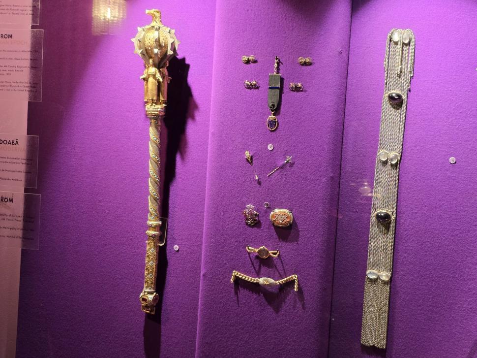 Aurul dacic a fost furat, dar cu Tezaurul de la Pietroasa peste care plouă în Muzeul Național de Istorie, ce facem?  948779