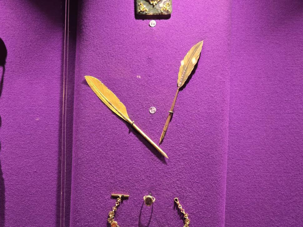 Aurul dacic a fost furat, dar cu Tezaurul de la Pietroasa peste care plouă în Muzeul Național de Istorie, ce facem?  948780