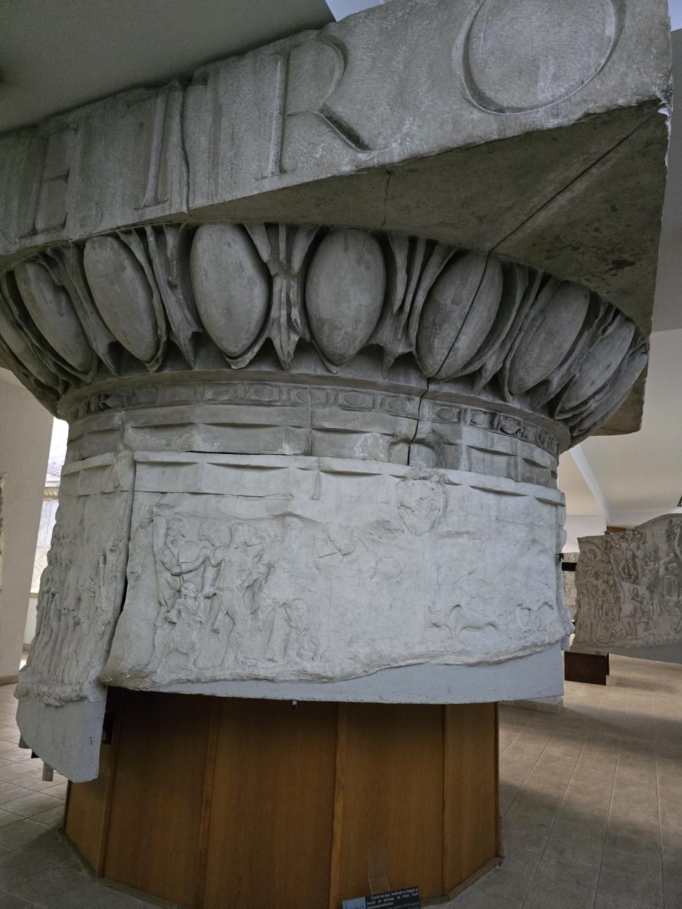 Aurul dacic a fost furat, dar cu Tezaurul de la Pietroasa peste care plouă în Muzeul Național de Istorie, ce facem?  948789