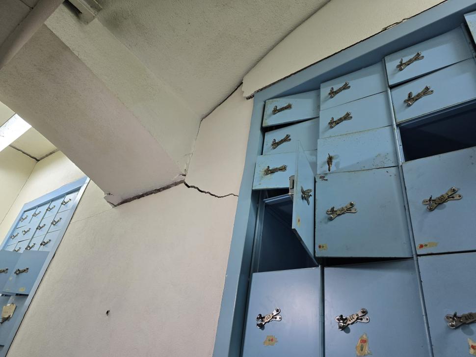 Aurul dacic a fost furat, dar cu Tezaurul de la Pietroasa peste care plouă în Muzeul Național de Istorie, ce facem?  948805