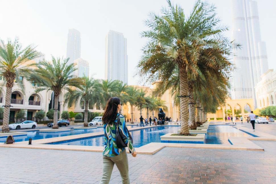 Străinii se mută în Dubai, atrași de lux și de soare. Apoi își dau seama care este capcana în care au căzut 949008