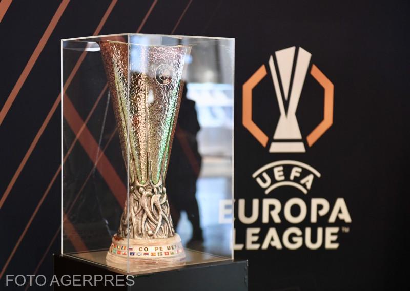 Două dintre cele mai dorite trofee, UEFA Europa League și UEFA Conference League, sunt expuse în București 949352