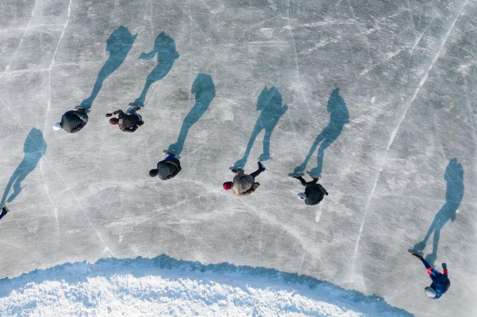 Imagini uluitoare cu Lumea Spectacolului de Gheață din Harbin. China este pregătită să găzduiască Jocurile Asiatice de Iarnă 2025 949441