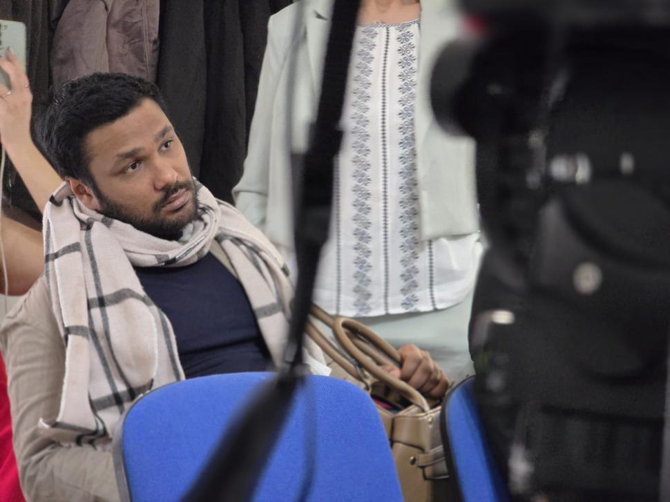 Livratorii asiatici și africani iau lecţii de circulaţie în Bucureşti. Câte accidente s-au produs, de fapt, din cauza lor 949305