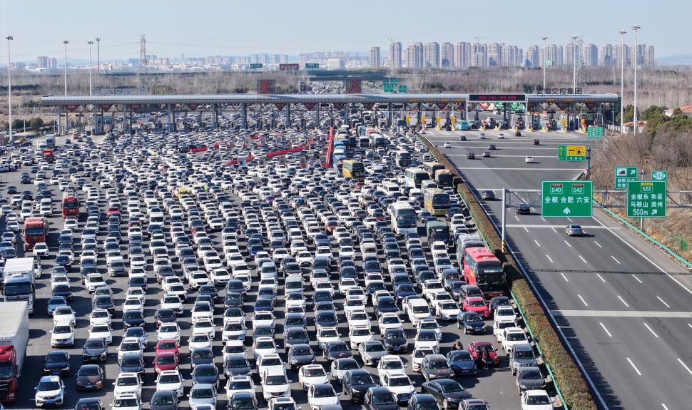 Cum arată, de fapt, un ambuteiaj auto 950103