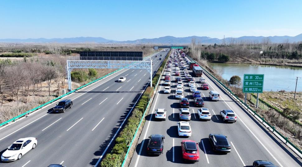 Cum arată, de fapt, un ambuteiaj auto 950110