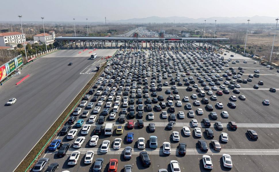 Cum arată, de fapt, un ambuteiaj auto 950112