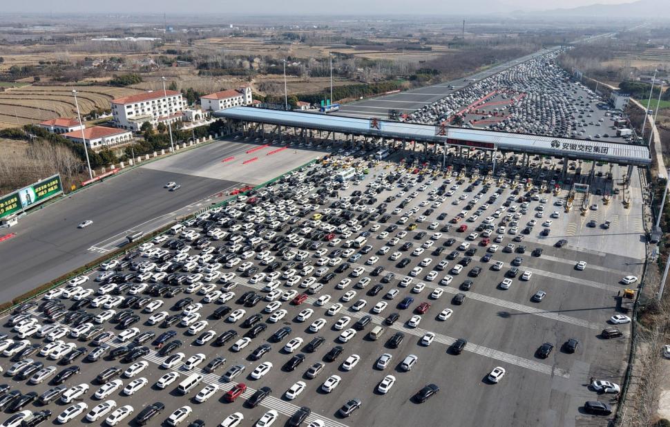 Cum arată, de fapt, un ambuteiaj auto 950113