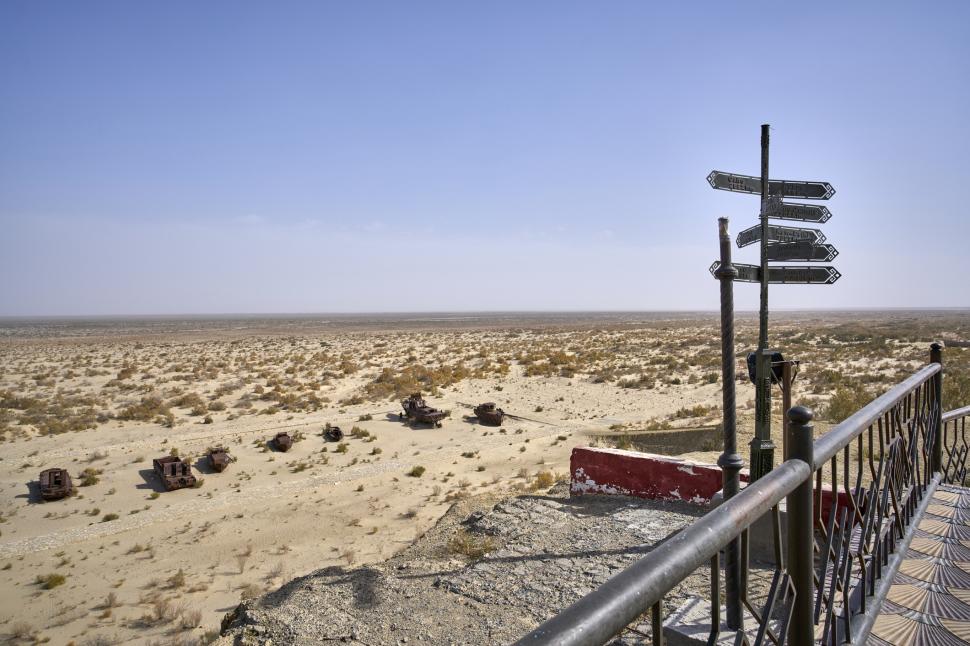 Marea care s-a transformat în deșert. Imagini incredibile cu locul în care cândva era unul dintre cele mai mari lacuri din lume 950603