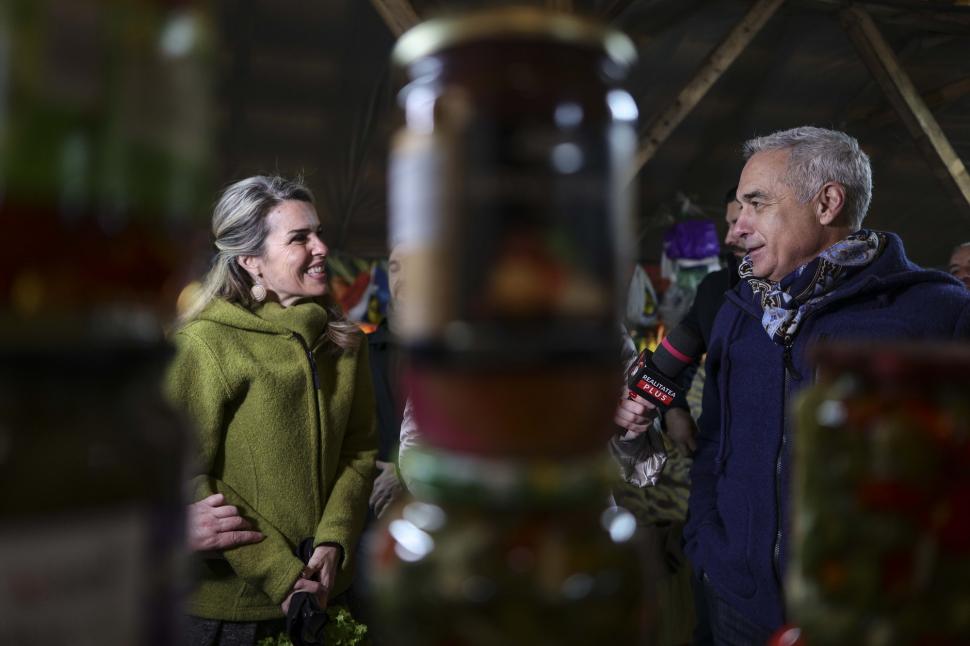 Călin Georgescu a boicotat hipermarketurile într-o jachetă de 350 de euro. Nu din România 951292