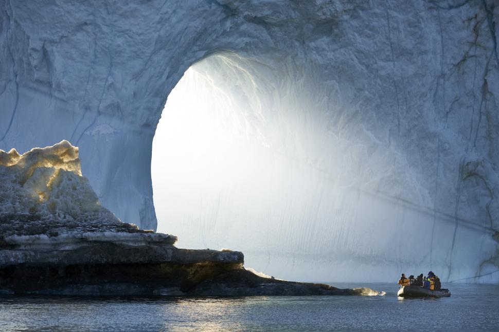 Pentru că Trump insistă că vrea Groenlanda, danezii spun că strâng bani ca să cumpere California: Mickey Mouse cu cască vikingă, vă rog 951546