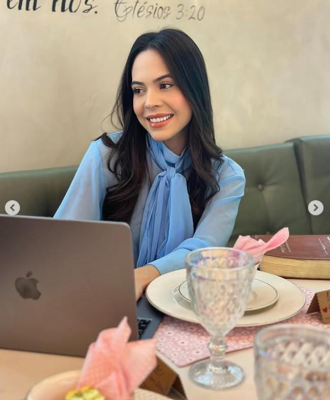 O vedetă de pe rețelele sociale a murit la 28 de ani din cauza unei boli pe care nu știa că o are 951904