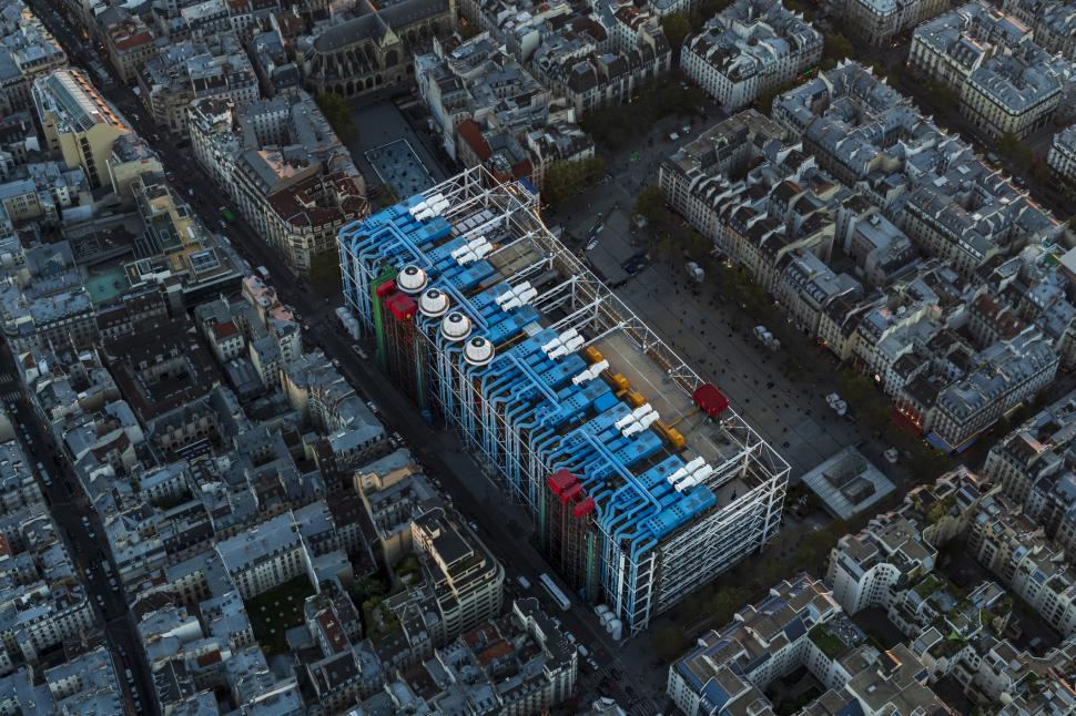 Una dintre cele mai populare atracții din Paris se închide pentru 5 ani. Unii spun că este o „greșeală majoră” 951818