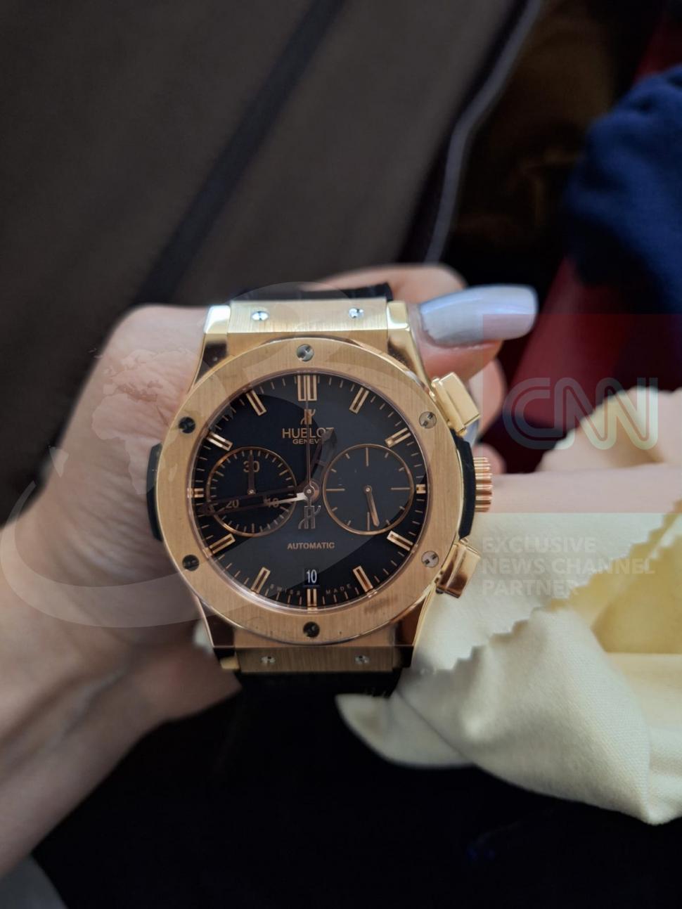 2000 de tablouri, ceasuri și poșete de lux au fost găsite la generalul Cătălin Zisu, în urma perchezițiilor DNA 952300