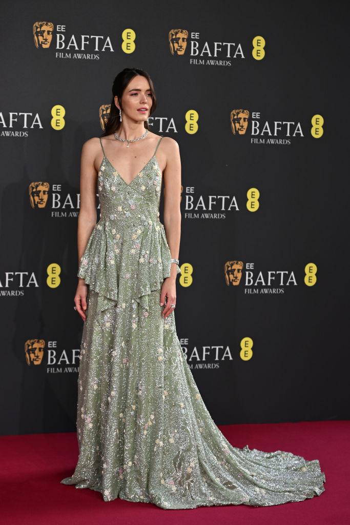 Cele mai spectaculoase apariții la BAFTA 2025. Demi Moore a strălucit la propriu, iar Pamela Anderson a venit nemachiată 952646