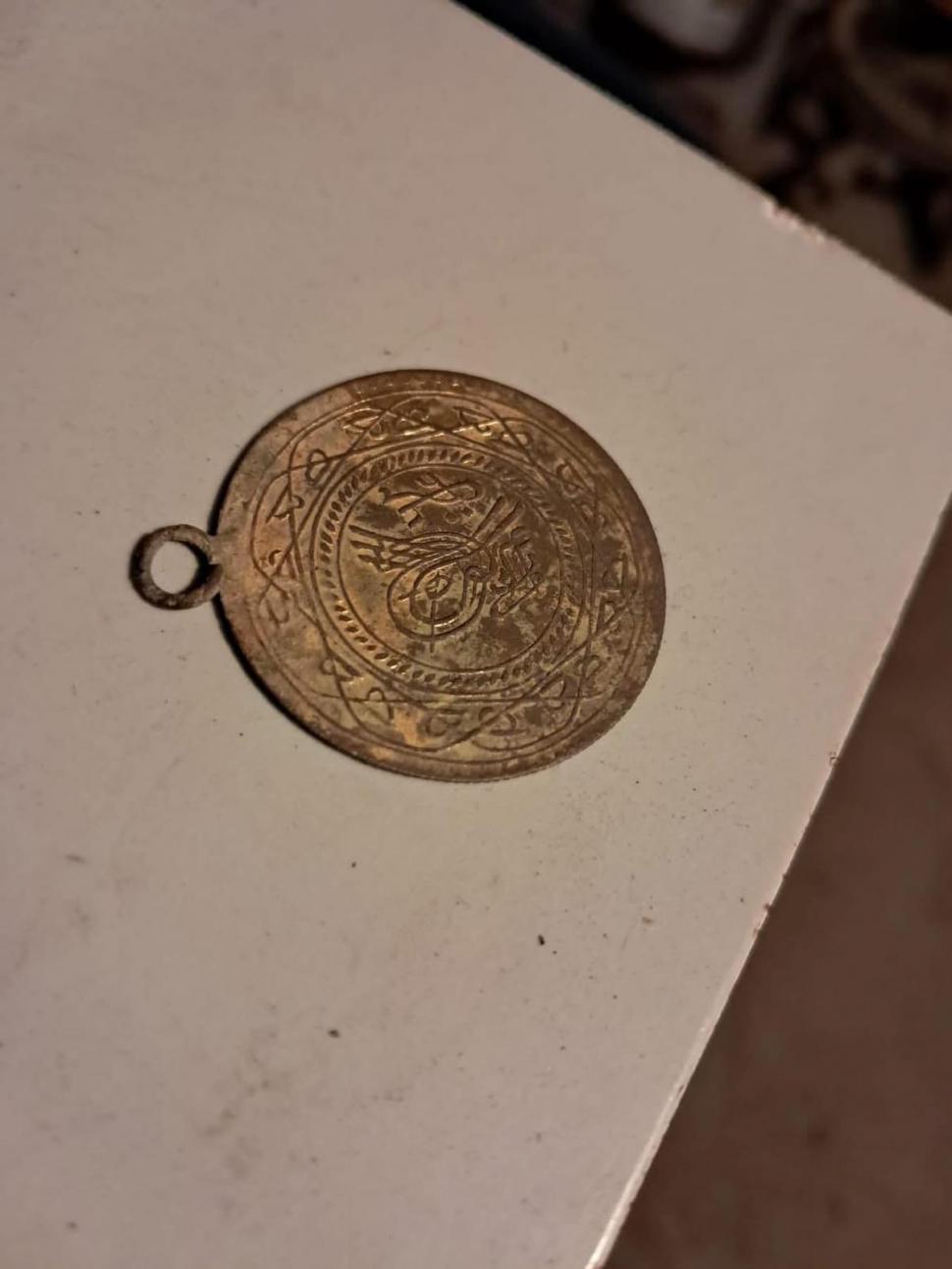 Un miner din Gorj a plecat în pădure cu un detector de metale și a făcut o descoperire senzațională 952931