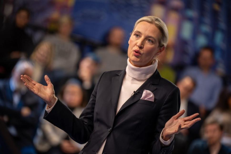 Cine e Alice Weidel, suveranista anti-migrație care vrea să conducă Germania: e căsătorită cu o singaleză și trăiește în Elveția 953424