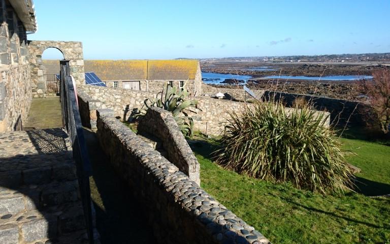 Insula care se poate închiria în întregime cu doar 50 de euro pe noapte. Are o casă cu 9 dormitoare, complet utilată 953626