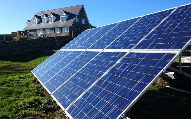 Insula care se poate închiria în întregime cu doar 50 de euro pe noapte. Are o casă cu 9 dormitoare, complet utilată 953629