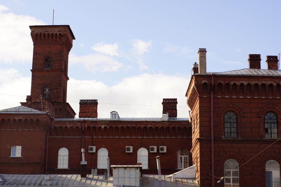  O celebră închisoare din Sankt Petersburg a fost vândută la licitaţie. În ce se va transforma 953651