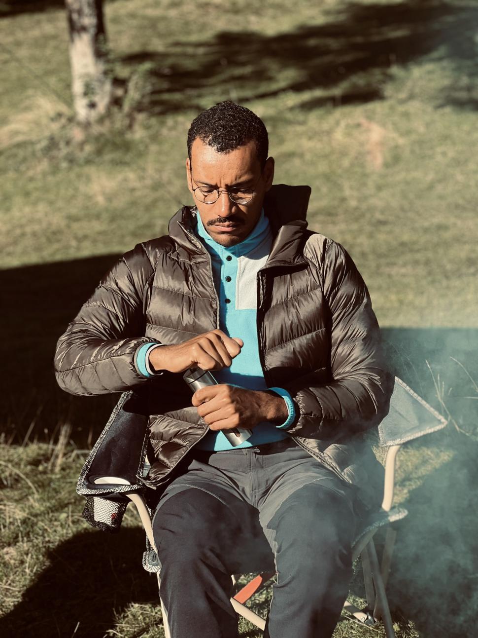 Povestea ardeleanului de culoare care oferă consultanță în afaceri și te învață să gătești pe TikTok: „Am fost sărac lipit” 952779