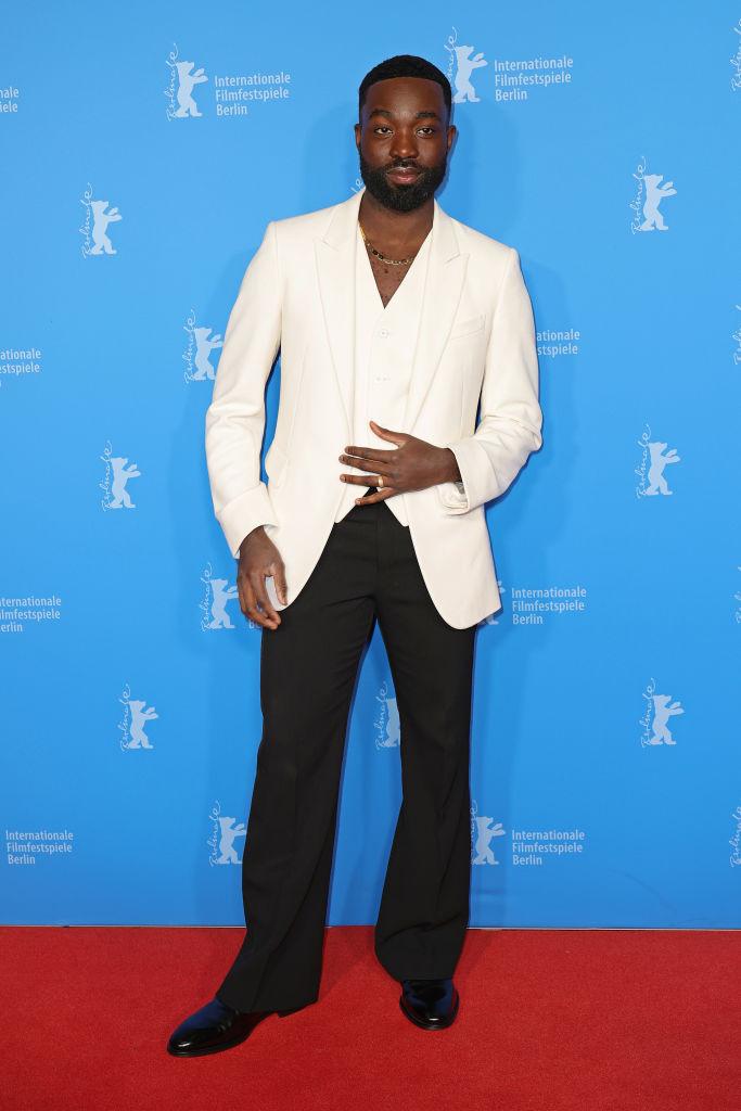 Amazon a cumpărat drepturile asupra francizei James Bond. Bezos își întreabă urmăritorii: cine să fie următorul agent 007? 953804