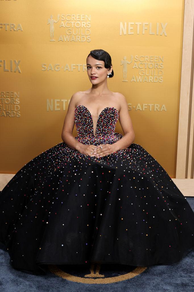 Pamela Anderson a apărut din nou nemachiată la premiile SAG 2025. Cum au apărut pe covorul roșu Demi Moore și Zoe Saldaña 953928